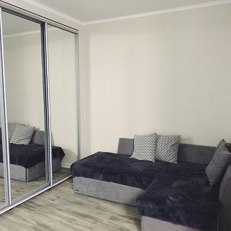 Nika Apartment Одеса Екстериор снимка